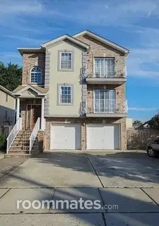 Room for rent in Elizabeth, NJ $1200, house