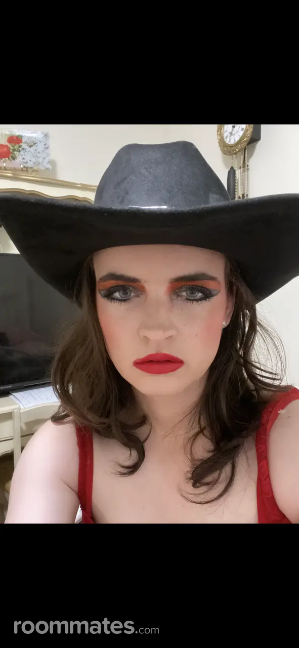 Profile photo 3 of 5