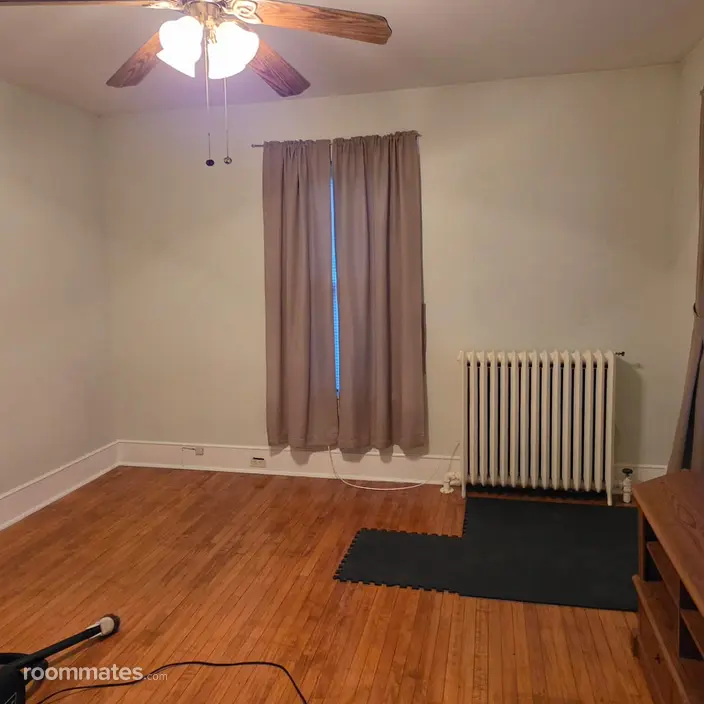 Room for rent in Nashua, NH $800, house