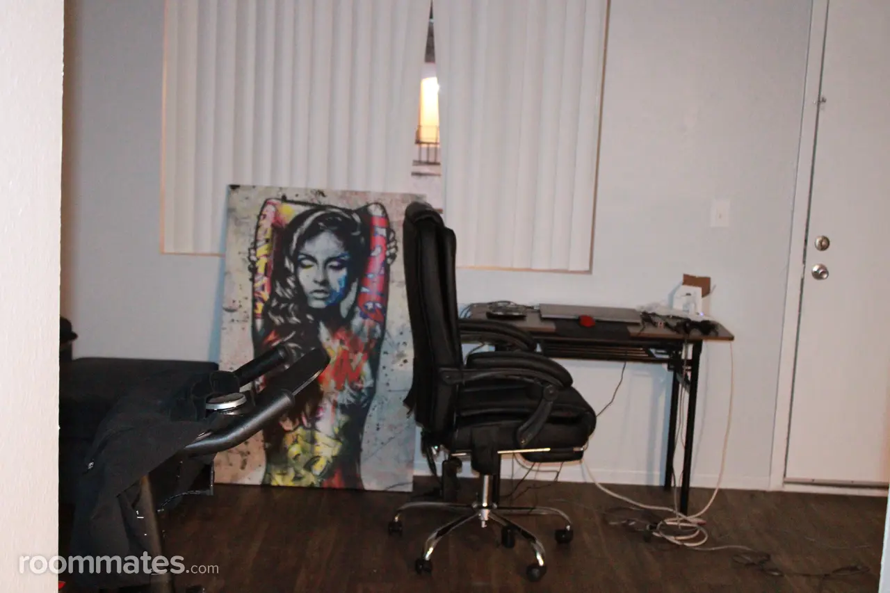 Profile photo 11 of 21
