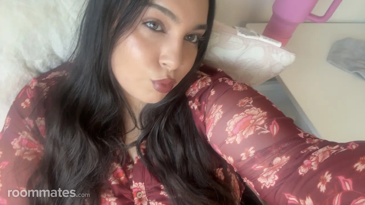 Profile photo 4 of 4