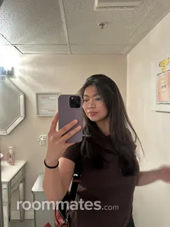Roommate looking Oceanside, CA, $1200