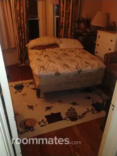 Room for rent in Toledo, OH $500, house