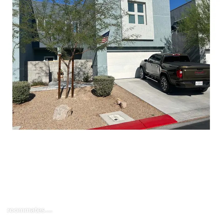 Room for rent in North Las Vegas, NV $900, townhouse