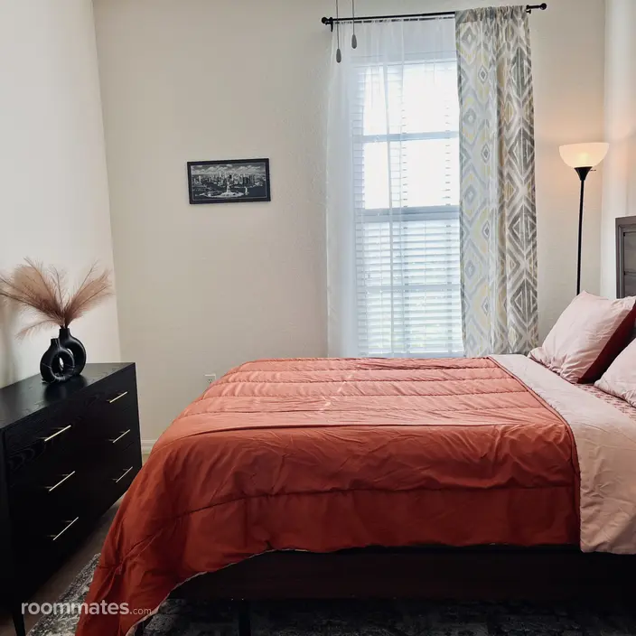 Room for rent in Naples, FL $1000, townhouse
