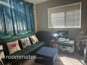 Room for rent in Salem, OR $700, apartment