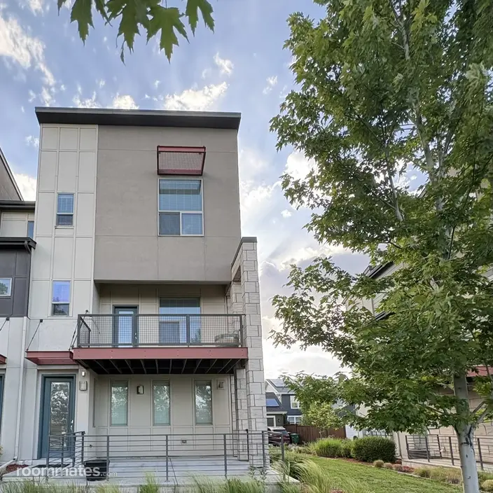 Room for rent in Denver, CO $1450, townhouse