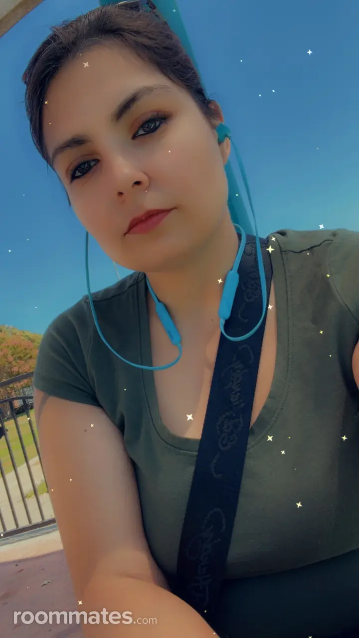 Profile photo 3 of 4