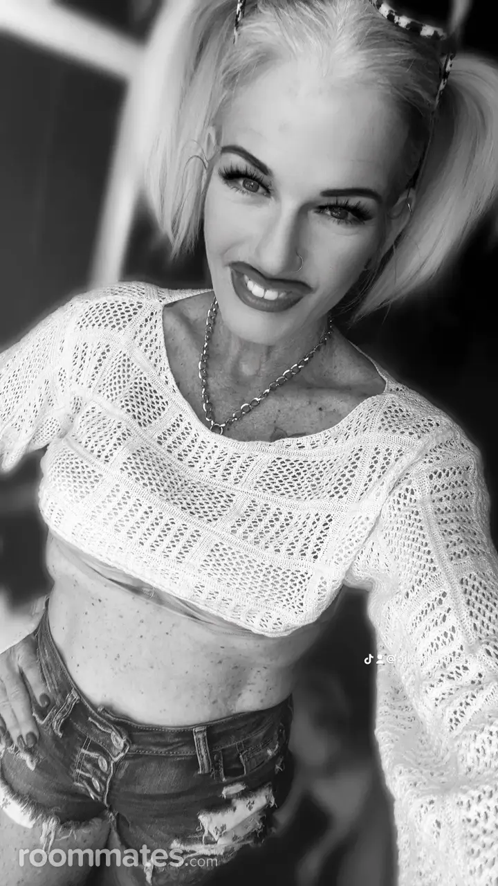 Profile photo 3 of 3