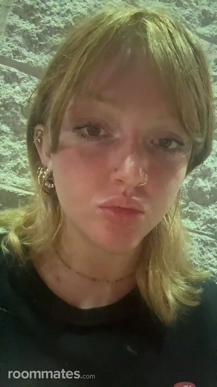 Profile photo 2 of 6