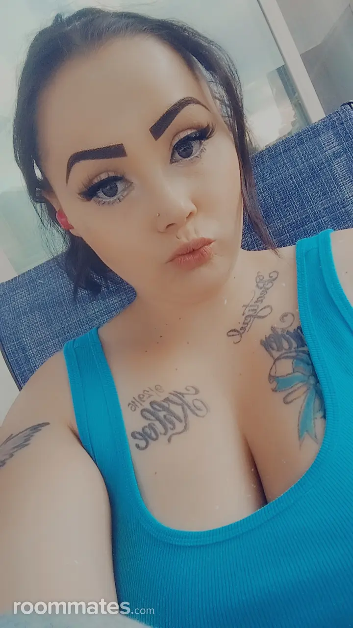 Profile photo 3 of 11