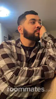 Roommate looking Haverhill, MA, $2000