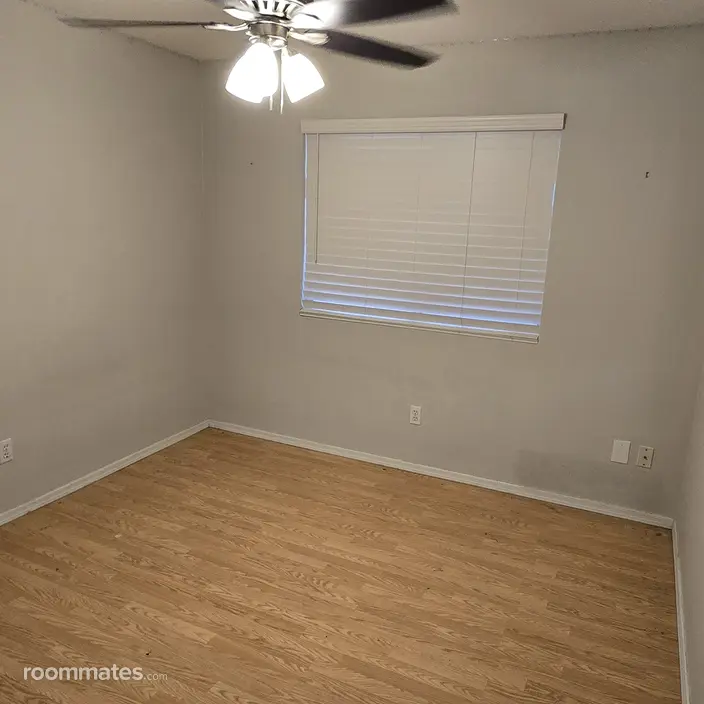 Room for rent in Peoria, AZ $750, house