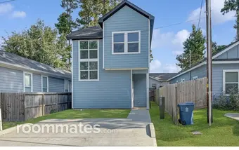 Room for rent in Montgomery, TX $800, house