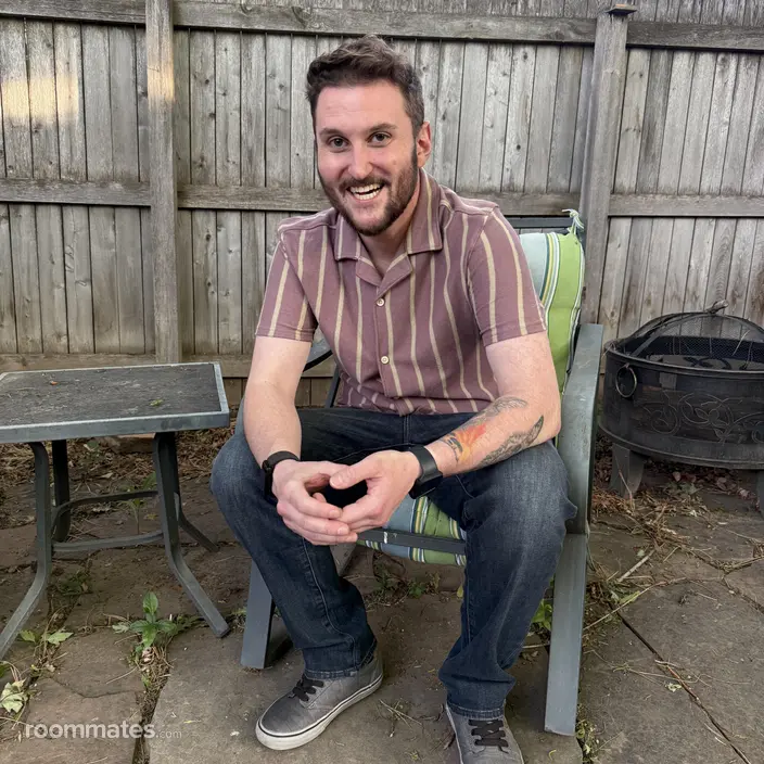 Roommate looking Seattle, WA, $1300