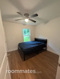 Room for rent in Pensacola, FL $600, house