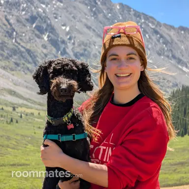 Profile photo of Sarah