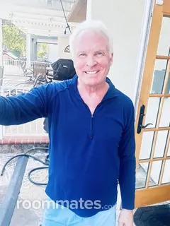 Roommate looking Carlsbad, CA, $700