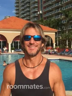 Roommate looking Clearwater, FL, $2000