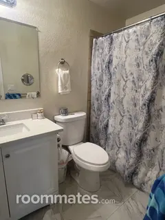 Room for rent in Centennial, CO $800, house