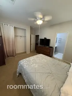 Room for rent in Murrieta, CA $900, house