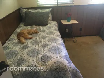 Room for rent in Redding, CA $880, house