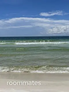 Room for rent in Panama City Beach, FL $850, house