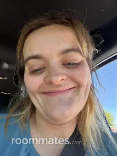 Roommate looking Phelan CA, $600