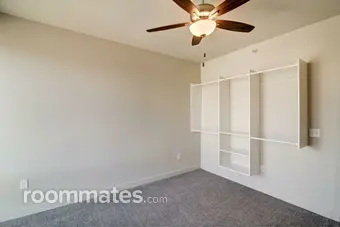 Room for rent in Manhattan, KS $638, house