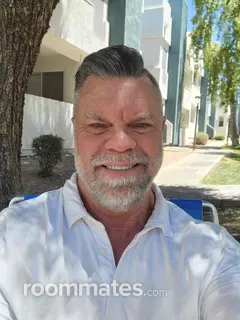 Roommate looking Miami, FL, $900