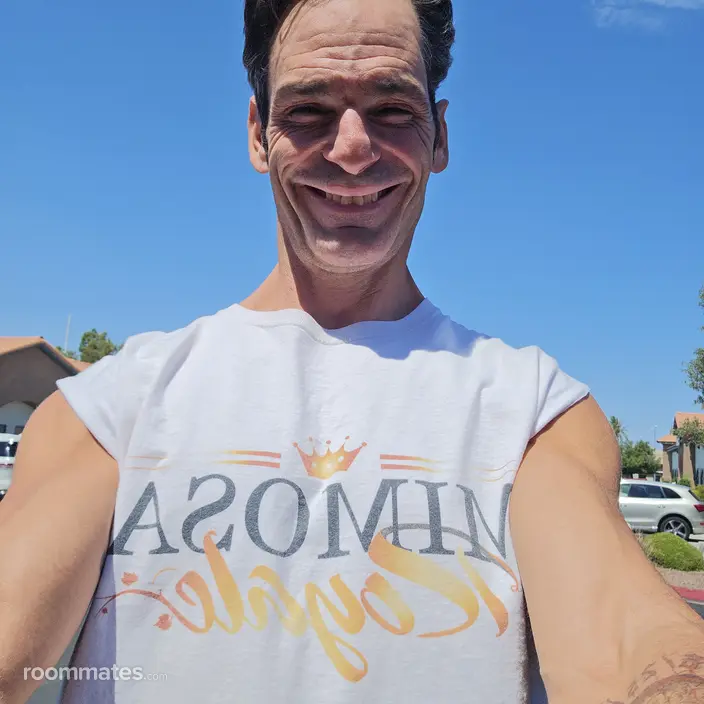 Roommate looking Las Vegas, NV, $700