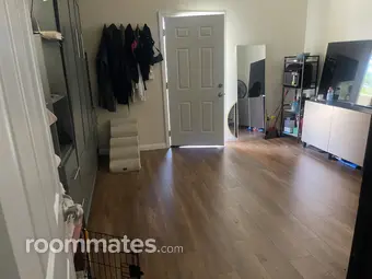 Room for rent in Eastvale, CA $1300, house