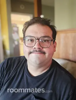 Roommate looking Bellflower, CA, $1000