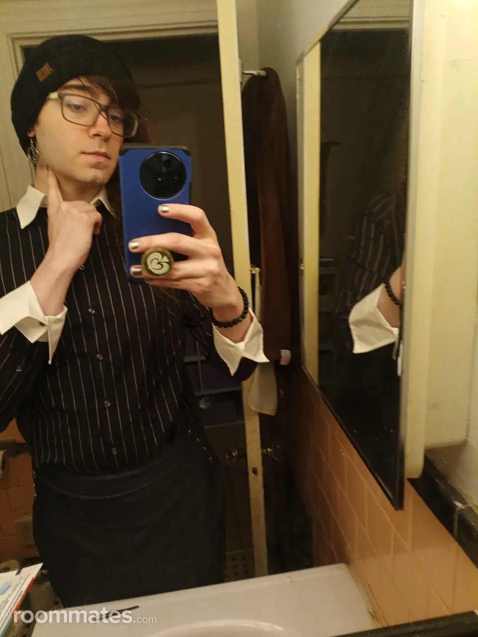 Profile photo 3 of 8