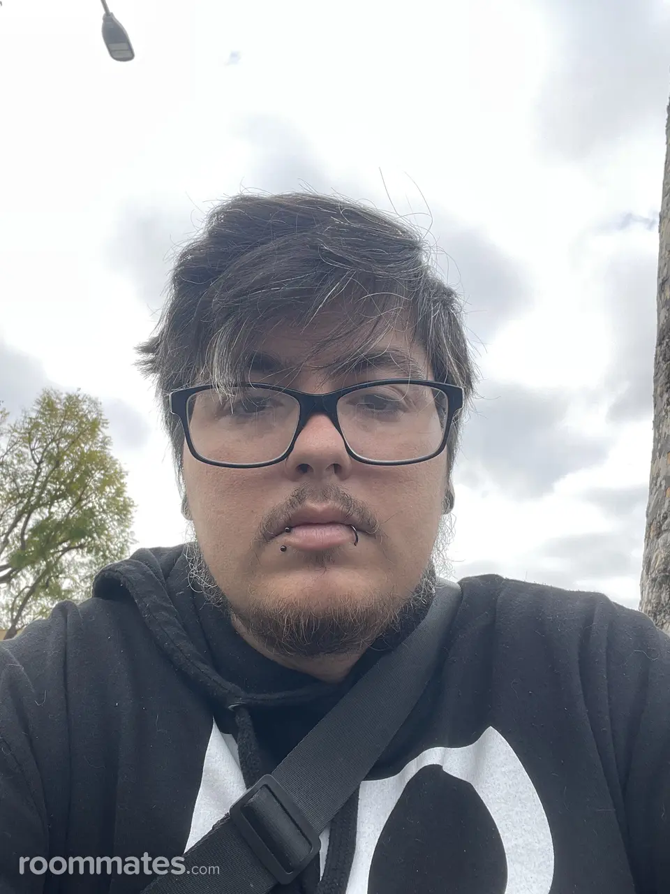 Profile photo 4 of 4