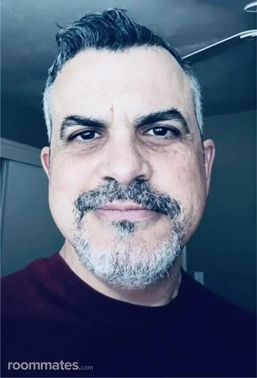 Profile photo 3 of 4