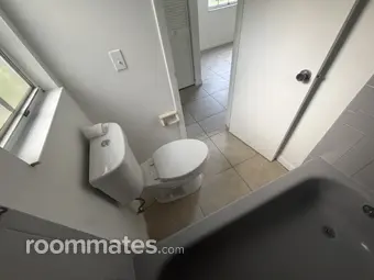 Room for rent in Palm Coast, FL $900, house