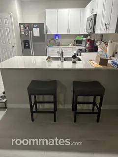 Room for rent in North Fort Myers, FL $1000, house