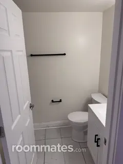 Room for rent in Reston, VA $1000, townhouse