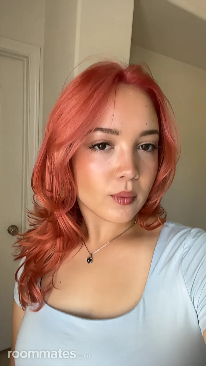 Profile photo 4 of 4