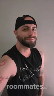 Roommate looking Lansing, MI, $900