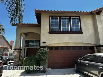 Room for rent in Fontana, CA $800, house