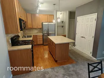 Room for rent in Parker, CO $1000, condo