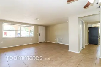 Room for rent in Holiday, FL $750, house