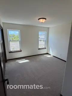 Room for rent in Johnson Creek, WI $1000, house