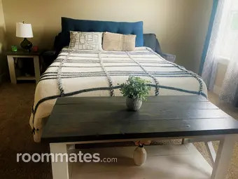 Room for rent in Ames, IA $750, townhouse