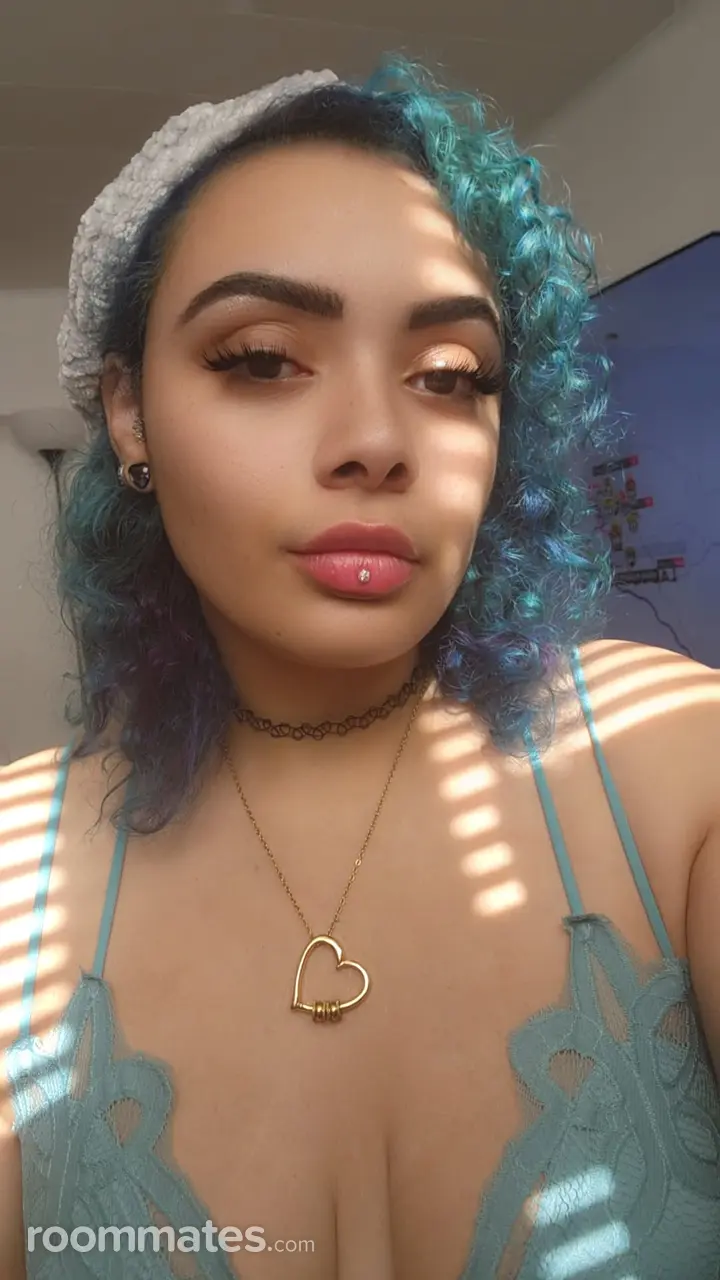 Profile photo 2 of 4