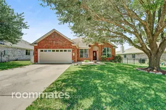 Room for rent in Pflugerville, TX $995, house