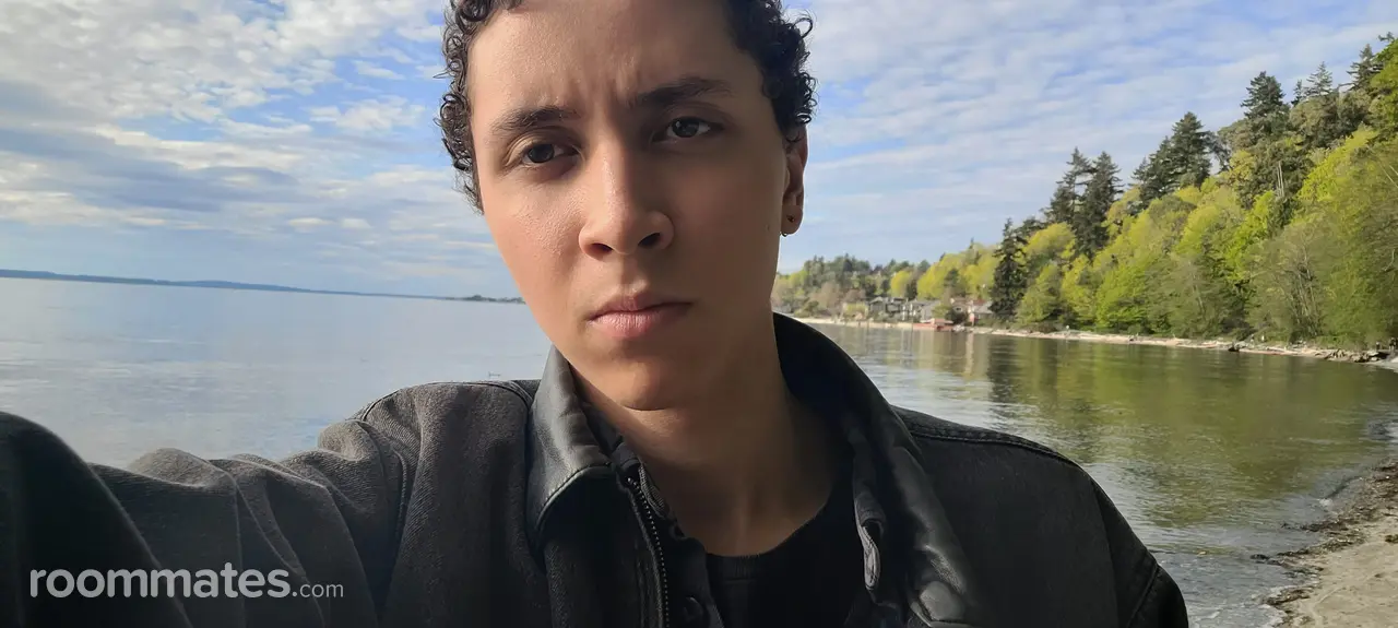 Profile photo 4 of 6