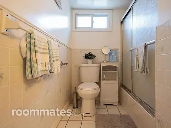 Room for rent in Boston, MA $1000, townhouse